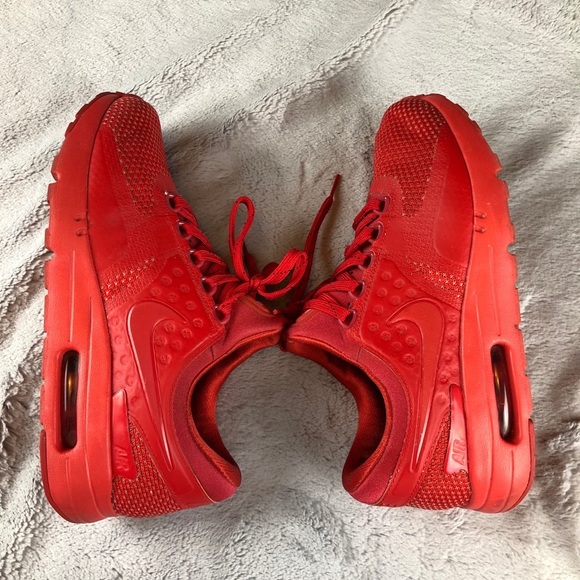 Nike Air Max Men’s: 6.5 Woman’s: 8 - Picture 1 of 16